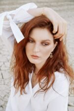 Lotus Gold Earrings - Image 2