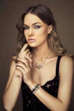 Emblem Black Diamond Necklace Love - Image 2