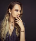 Emblem Black  Diamond Necklace Heart with leather - Image 2