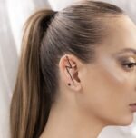 Daily dazzle Single Earring with Black Diamonds - Image 2