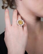Mother Gold Ring with Pearls - Image 3