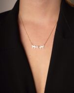 Oummi Gold Necklace with Pearl - Image 2
