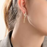 Oummi Diamond Earrings - Image 2